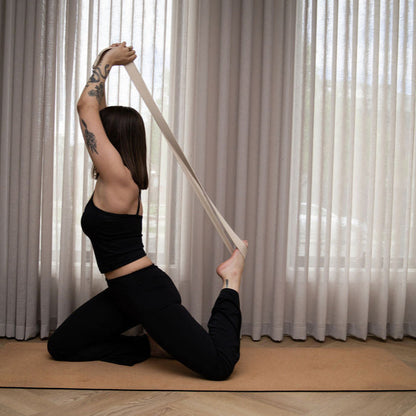 Organic Cotton Yoga Strap – Adjustable with Rectangular Metal Buckle