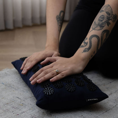 Acupressure Pillow – 44x22 cm|Heat-Bonded Spike Heads | Buckwheat Fill – Midnight Blue