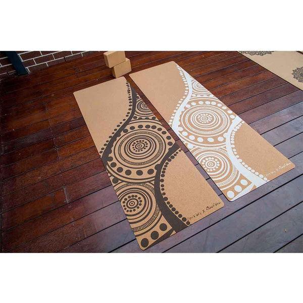 Aboriginal Art Cork Yoga Mat with Rubber Back | Flowing Rivers - White | 4.5 mm - Zenvibes
